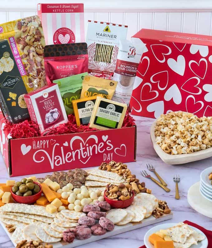 Savory Valentine's Day Deluxe Gift Box