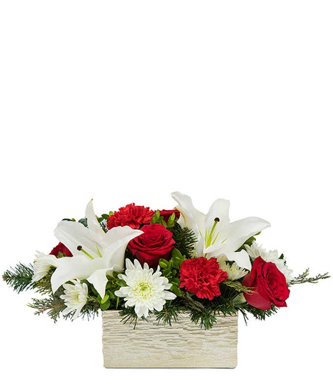 Lovely and Lush Holiday Bouquet