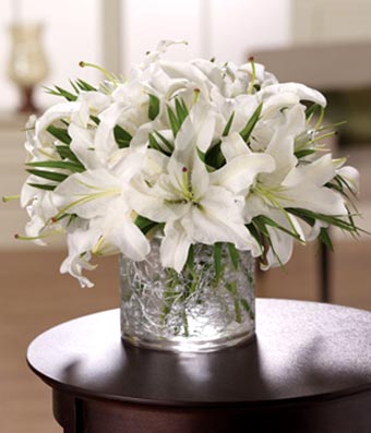 White & Wondrous Bouquet