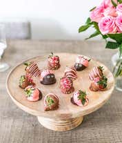 Alternative image 3 for Ladybug Chocolate-Covered Strawberries