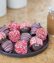 Alternative image 4 for Ladybug Chocolate Covered Strawberries
