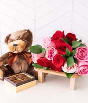 Alternative image 2 for Bouquet of half red roses and half pink roses