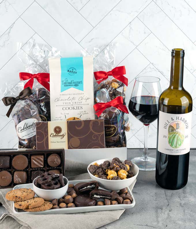Deluxe Red Wine & Sweet Treats Gift Box
