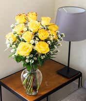Alternative image 3 for One Dozen Bi-Colored Roses