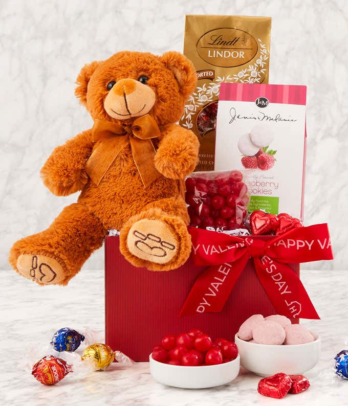 Un-bear-ably Adorable Valentine's Basket