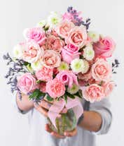 Alternative image 2 for Sweet Roses for Mom's Special Day