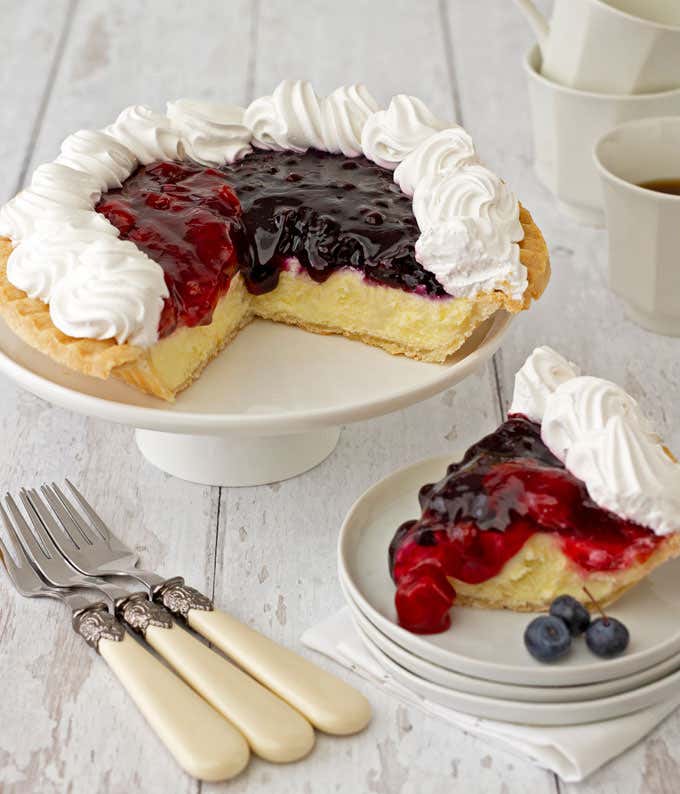 Very Berry Cheesecake Pie