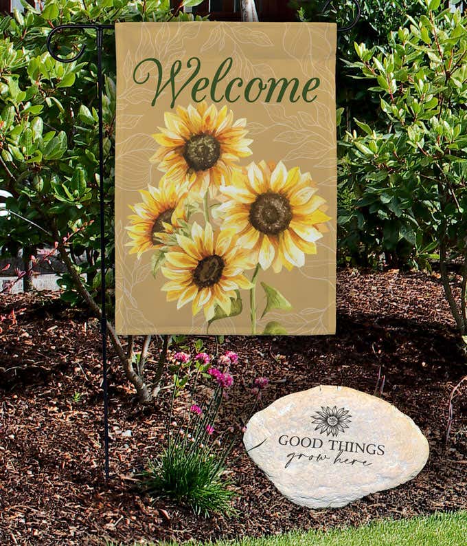 Welcome Sunflower Garden Flag & Stone