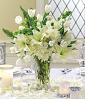Pearled Passions Reception Centerpiece 