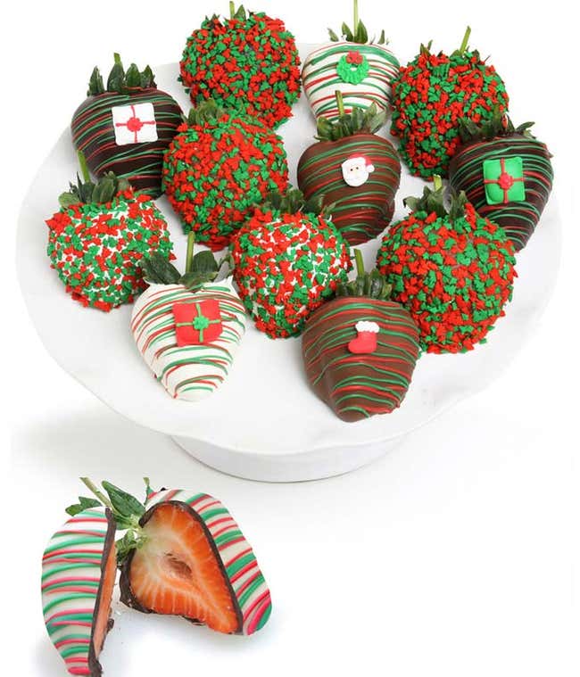 Christmas Chocolate Covered Strawberries - 12 Pieces