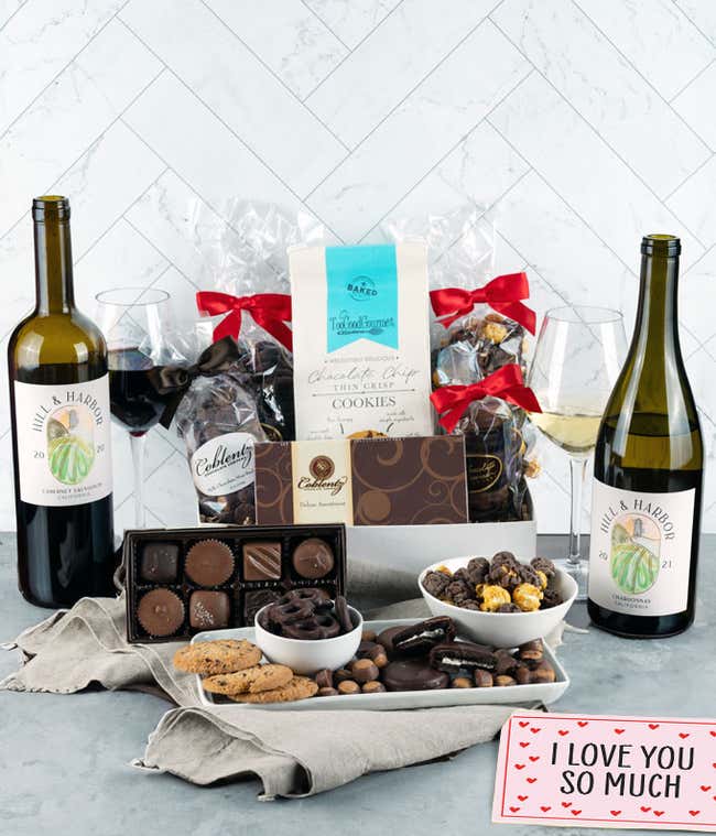 I Love You Wine Duo &amp; Sweet Treats Gift Box - Deluxe