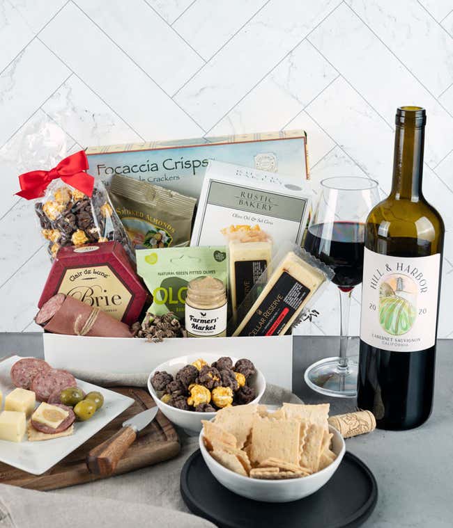 Deluxe Red Wine Charcuterie Gift Box