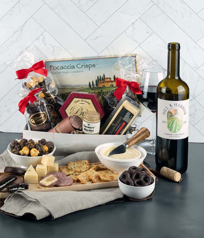 Red Wine with Sweet &amp; Savory Gift Box