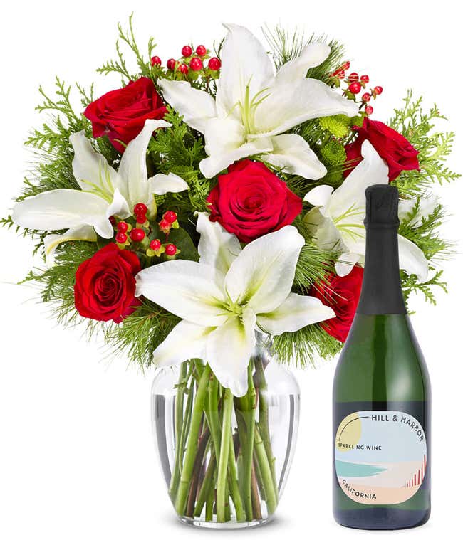 The Premium Winter Berry Bouquet with Sparkling Wine