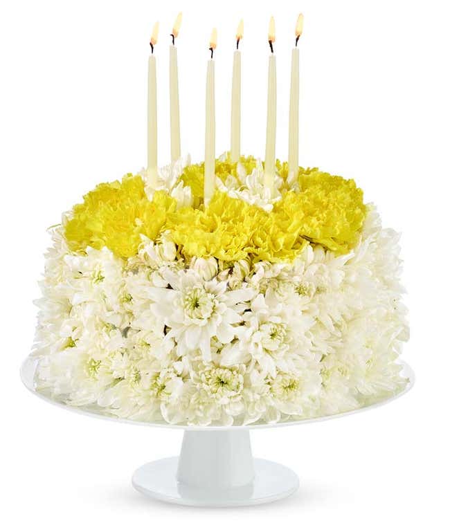 White &amp; Yellow Flower Birthday Cake